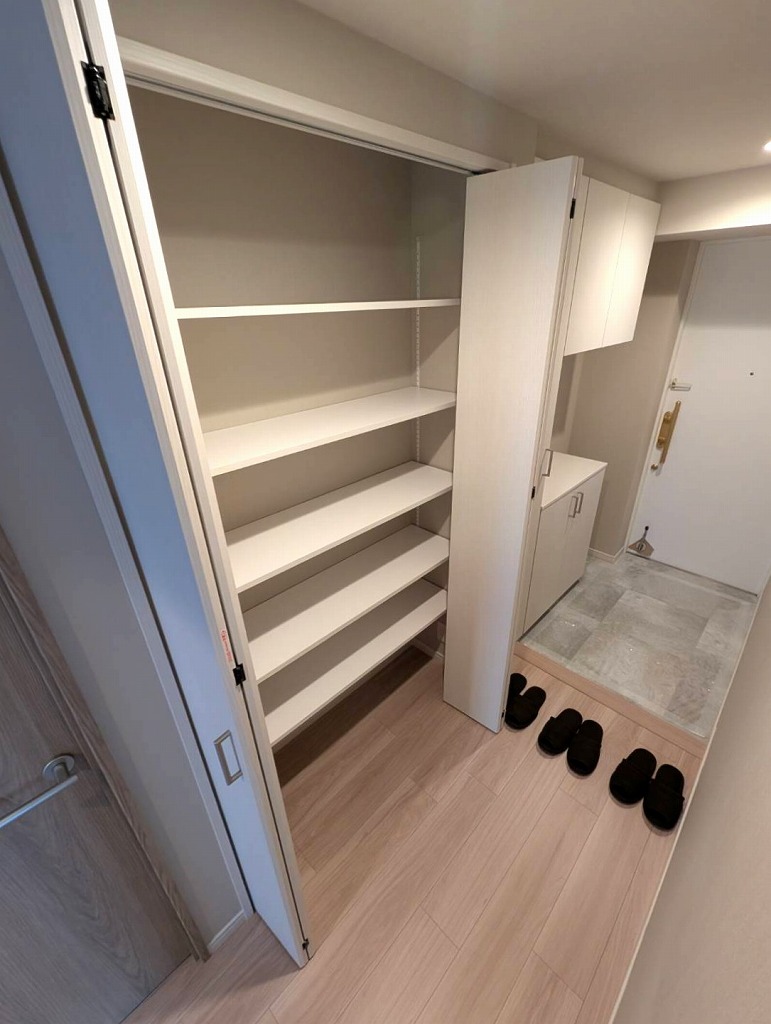 クリオ上板橋弐番館　収納